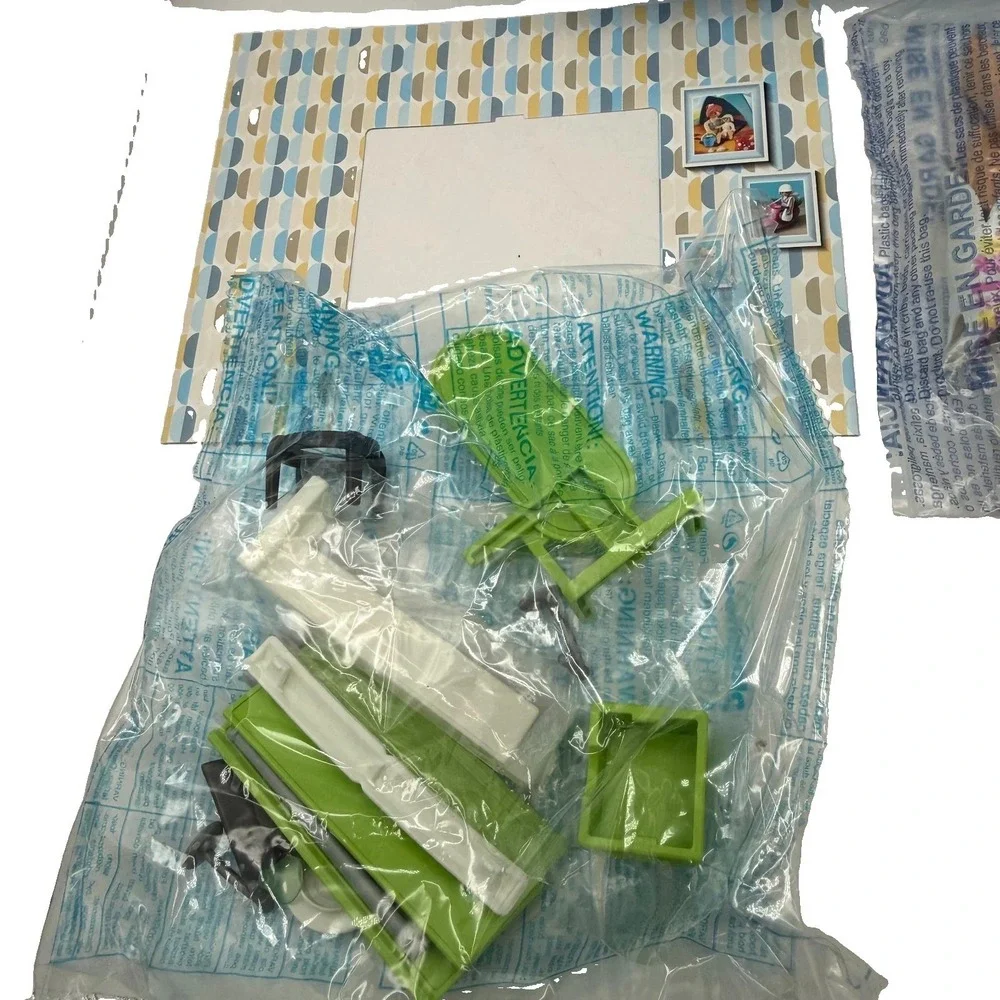 Playmobil City Life Bedroom Set 9271 Open Box 38 Pieces With Box